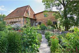 Ferienhäuser und ferienwohnungen an der ostsee sind beliebte ferienhaus garten ostsee. Staudengartnerei Klutz Zu Besuch Bei Johanna Schmoldt Schoner Wohnen