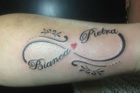 Pin De Angel Zambrano Em Tatuajes Simbolo Do Infinito Tatuagem Tatuagem Tatuagem Infinito Com Nomes