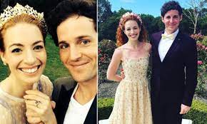 The Wiggles Lachlan Gillespie Breaks Silence On Emma Watkins Split Daily Mail Online