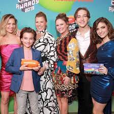 Here S Every Steamy Supernatural Picture You Could Ever Want Fuller House Cast Fuller House Supernatural Pictures