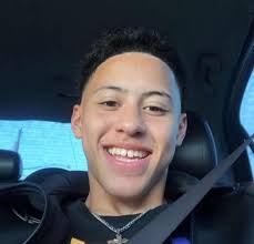 Happy Birthday to my son Jonny T enjoy your day Love you 🎂❤️#jyd