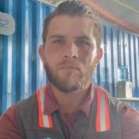 60+ perfiles de «Steven Ruiz»