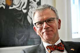 Ich nehme mein Amt sehr ernst, mich selbst nicht so sehr"