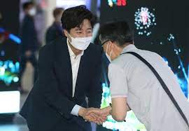 210427 2030 코인민심에 놀란 정치권 / 피의자 이성윤이 검찰총장 후보? Fdssltx 7reaqm