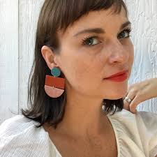 On Jewelry-Making, Confidence and Evolution: Becky Joiner of Oh My Jewelry  — The Front Market
