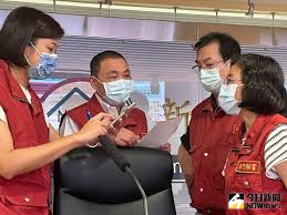 我嚴防新冠肺炎 華航清零2.0啟動 陸續停飛14天 全國首例 孕婦打完疫苗後流產 足跡曾去南港餡老滿 上班族心驚 桃園祭新規 諾富特只做防疫旅館 搶. Lqgtk00rcxxchm
