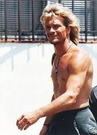 Patrick wayne swayze was born on august 18, 1952 in houston, texas, to patsy swayze (née yvonne helen karnes), a choreographer, and jesse wayne swayze, a chemical plant engineer draftsman. 560 Ideeen Over Patrick Swayze Lisa Niemi Patrick Swayze Acteurs Actrices