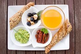 Cara menurunkan berat badan secara alami dalam 3 hari adalah dengan menjalani military diet. 5 Jenis Diet Untuk Menurunkan Berat Badan 10 Kg Dengan Cepat