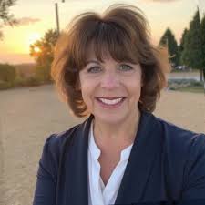 Cyrus Shahabi, Chief of Staff, and Vincent L. Molinari, CAIA, VP of…