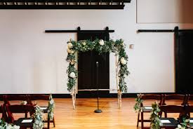 An old couple in the town of ulthar finds pleasure in mercilessly killing any cats that enter their property.the other residents of the town do not speak up against the. The Bell Tower Downtown Nashville Tennessee United States Venue Report