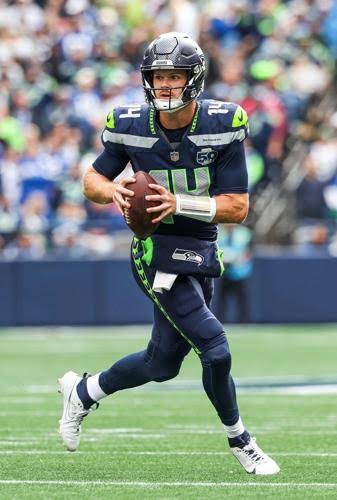 Seahawks' Sam Darnold should be in the NFL MVP conversation | Seahawks | yakimaherald.com