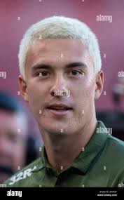 Hoppe hi-res stock photography and images