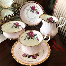 pin pa tea sets