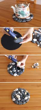 25 Ideen Fur Heimwerker Mit Kies Und Flussfelsen S Schaible Flussfelsen Heimwe Wohnwelt Bricolaje De Artesania Casera Decoracion Para El Hogar De Bricolaje Manualidades Con Piedras