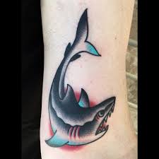 Black And White Shark Tattoo Sleeve American Traditional Tattoos American Traditional Tattoo Shark Tattoos Traditional Tattoo
