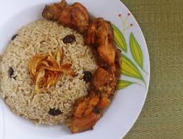 Nasi kebuli yang identik dengan daging kambing kini dapat disajikan dengan bahan utama daging sapi sekaligus. 17 Resep Nasi Kebuli Terlezat Ala Timur Tengah Rekomended