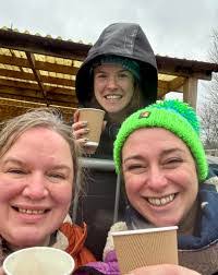 Shireen Walker's Instagram, Twitter & Facebook