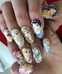 Las uñas decoradas con dibujos pueden llevar diferentes dibujos dependiendo del gusto de cada persona. Princesas Disenos De Unas Disney Arte De Unas Disney Unas Disney