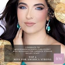 Jeanne Rosen's Instagram, Twitter & Facebook