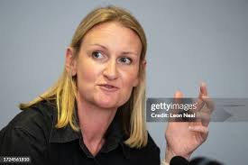 652 Neal Leigh Photos & High Res Pictures