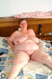 Maturenl Eefje Twitter Masturbation Parade xxx porn pics