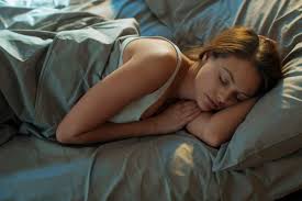 Regardless of what preparations and tips for sleeping in the heat you try, it is essential to remember that when it is hot outside, you lose water and electrolytes through sweat (especially while you are sleeping). How To Sleep When It S Hot 5 Tips You Need To Know
