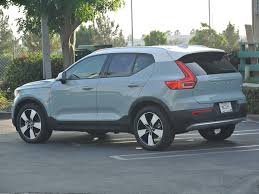 Subcompact Luxury Suv Best Buy Of 2019 Kelley Blue Book Suv Luxury Suv Subcompact
