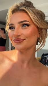 Julie Pinter (jpinter09)