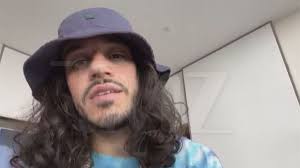 Russ Says Record Labels Will Die When 'Lazy' Artists Stop Signing Contracts