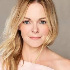 مربا 14 مح -Ihavetheresults. -|have the results. -Tell -Tellme. me. me. มล  D. D.KuyhJeh П.Херзени Ka Jahras ต..หมย Ck레Sy -Tesoro is not a DNA match.  รัฐหพรุาใไ Splfergipitel Tate is not his father.