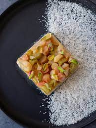Bist du sicher, dass du das löschen möchtest? Rezept Griesspudding Schnitte Mit Weisser Schokolade Und Vanille Rhabarber About Fuel