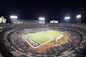 The oakland raiders are no more! Chicago Bears At Oakland Raiders Live Stream Start Time Tv Info And More