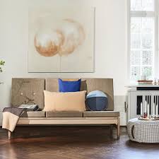 Les coussins maisons du monde sont faits nos articles se déclinent en une myriade de modèles pour vous offrir le meilleur en matière de décoration intérieure. Le Coussin Deco L Accessoire Indispensable A Nos Interieurs Elle Decoration