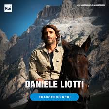 Intervistata da blogo, giusy buscemi ha raccontato il suo ritorno in un passo dal cielo 6, dal 1° aprile 2021 su raiuno, nei panni di manuela. Un Passo Dal Cielo 6 Diventa I Guardiani Del Cielo E Torna A San Vito