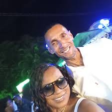 Roxanne Dillon Roach (@rhondaperez0623) • Instagram photos and videos