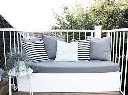 Ideen für palettenmöbel oder was man aus europaletten. Unser Balkon Das Making Of Plus Von Mir Hochst Selbst Erprobte Tipps Gegen Das Grosse Klecks Chaos Oh What A Room