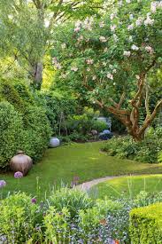 Small Garden Ideas Placement Planning Planting Small Gardens Small Flower Gardens Backyard Landscaping