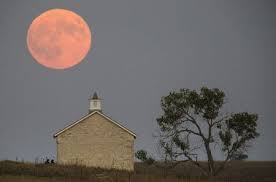 The full pink moon will be visible at sunset on april 26, according to the old farmer's almanac, but reach peak illumination at 11:33 p.m. The Full April Pink Moon Will Be 1st Supermoon Of 2021 Nj Com