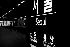 Aesthetic Korean Black And White Quotes Seoul Korea And South Korea Bild Aesthetic Korea Night Aesthetic Korean Aesthetic