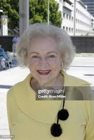 14 Photos & High Res Pictures