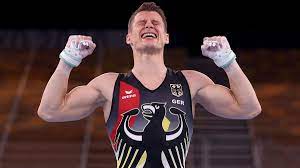 Bei der deutschen meisterschaft in dortmund gewann dauser zum zweiten mal nach 2017 den titel im sechskampf. Olympia 2021 Weltklasse Ubung Am Barren Lukas Dauser Greift Nach Medaille Und Fuhrt Das Dtb Quartett Ins Turn Finale Eurosport