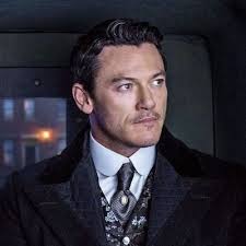 Augustus Lyron Lestrange (@AugustusLyron)