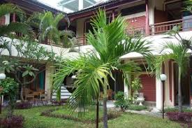 Gambar rumah sehat dan bersih yang hijau dan asri memiliki hunian nyaman selalu menjadi dambaan untuk setiap orang. Contoh Gambar Cerita Tentang Lingkunganku Sehat Airku Bersih