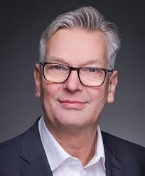 OFFICE-DEALZZ-Umfrage: Die Zukunft des Bürofachhandels