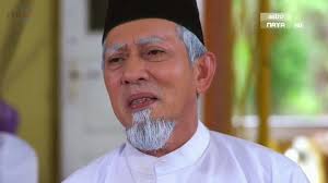 Ustaz adam harus membantu seorang teman yang desanya dikorupsi oleh sekelompok agamawan sesat yang. Filem Munafik 2 Akan Menggegarkan Pawagam Bermula 30 Ogos Ini