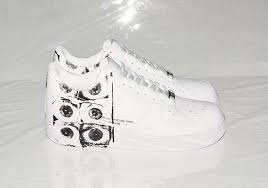 Supreme x cdg x nike air force 1 sneaker review nike air force nike air force one comme des garcons air force 1 comme. Supreme X Comme Des Garcons X Nike Air Force 1 Low May 18th Release Sneakernews Com