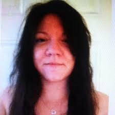 Janis Devine's Instagram, Twitter & Facebook