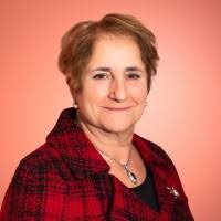 Colette Anderson's Instagram, Twitter & Facebook