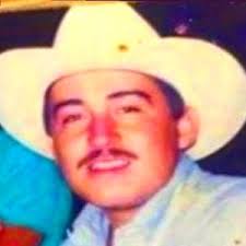 Saul Chavez (@saulch46)