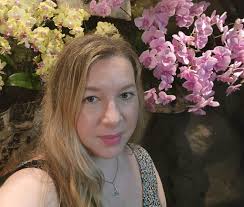 Item delivery for ladies in Tumbler Ridge